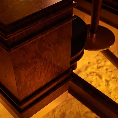 Shining Star מלון 4*