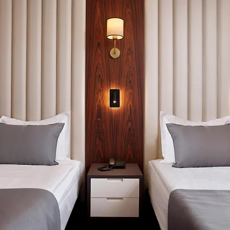 Hotel Shining Star