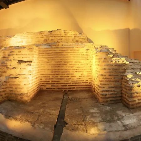 Ξενοδοχείο Shining Star 4*