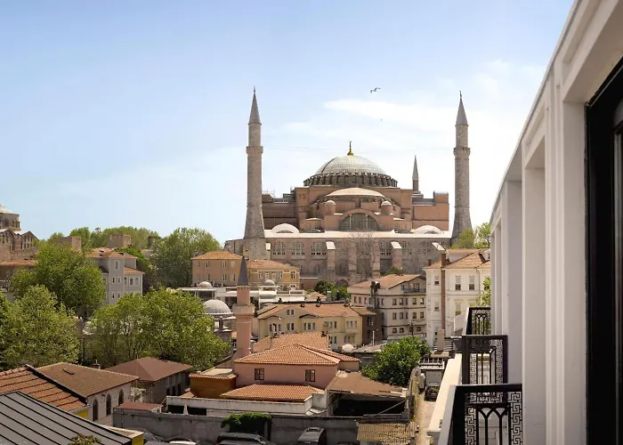 Hotel Shining Star 4*